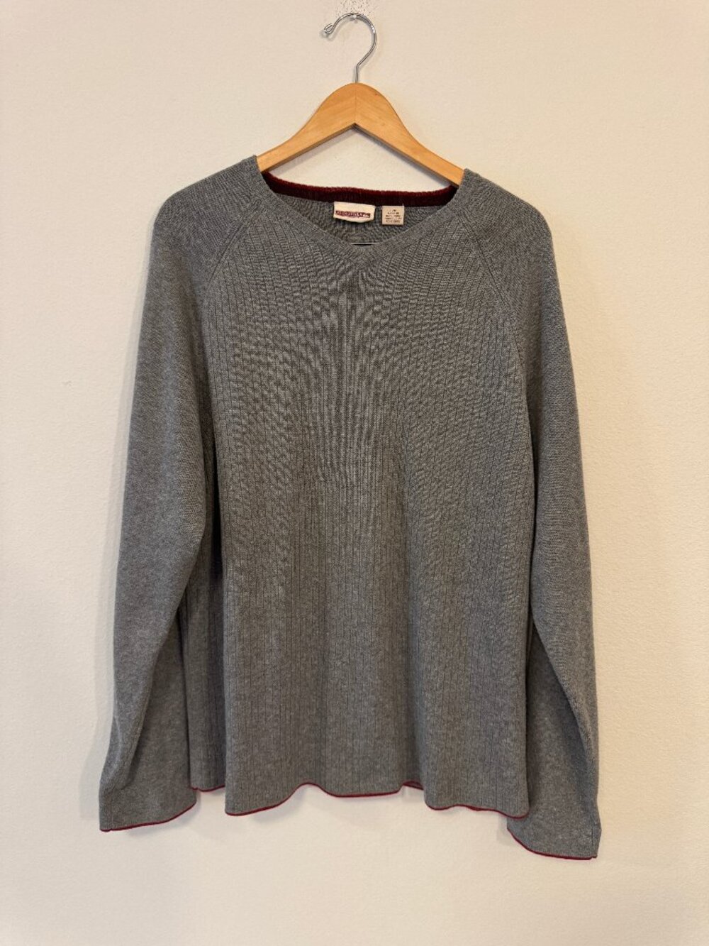 Vintage Quiksilver Ribbed Sweater Men's L Gray Burgundy Raglan Y2K